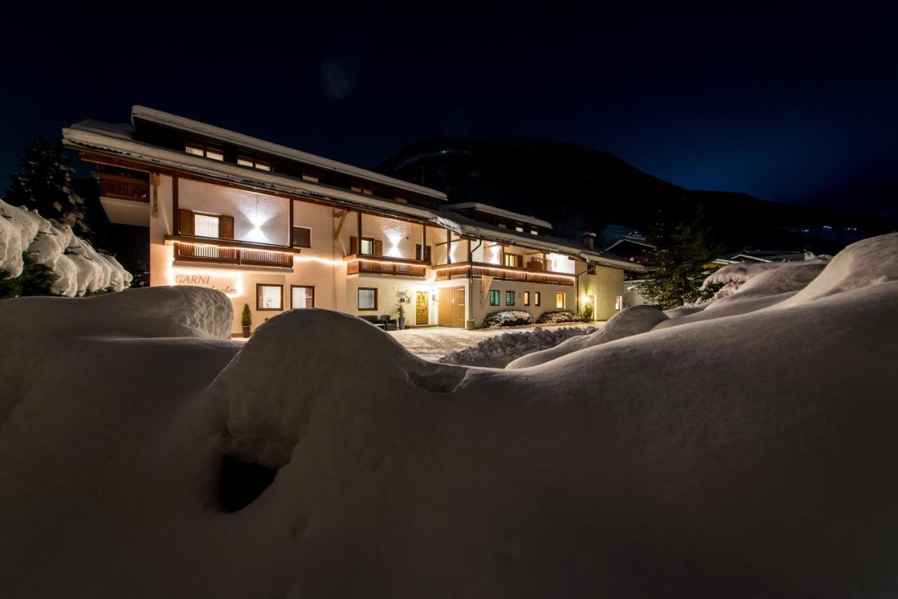 Garni Niederbacher Campo Tures Exterior foto